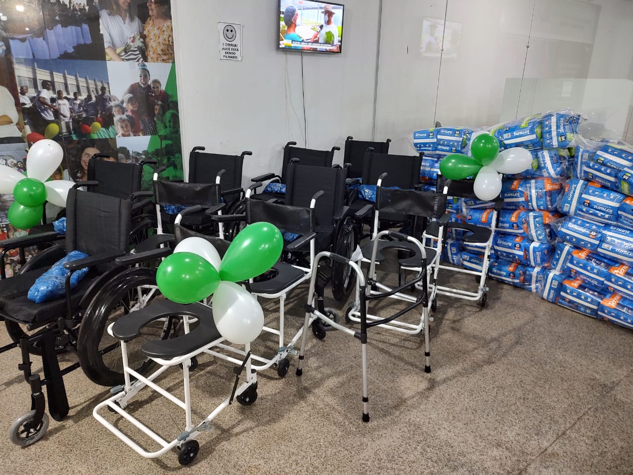 ASSISTÊNCIA SOCIAL DE PORANGATU FAZ ENTREGAS DE BENEFÍCIOS